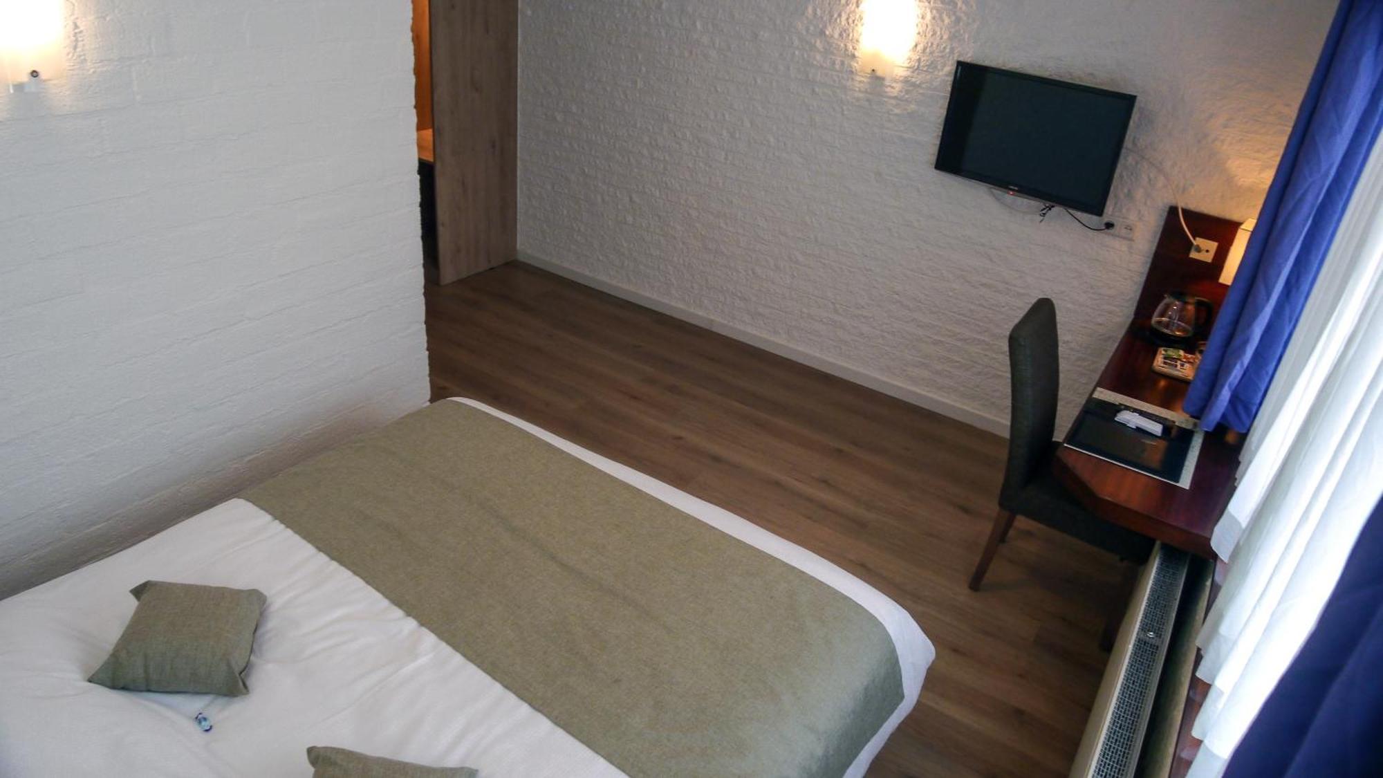 Hotel Дордрехт Екстериор снимка